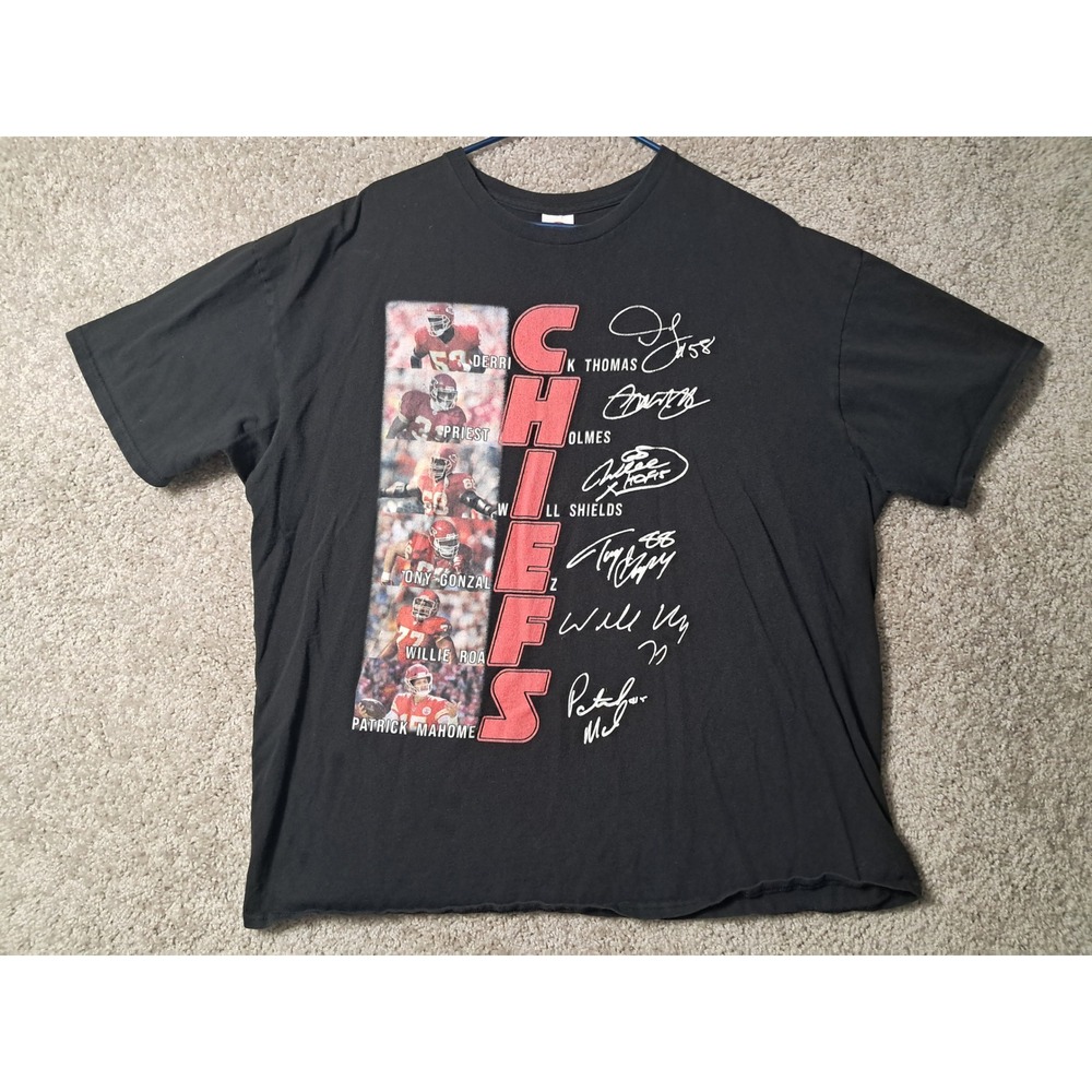Kansas City Chiefs Delta Shirt Mens 2XL Black Legends Signatures Graphic Tee